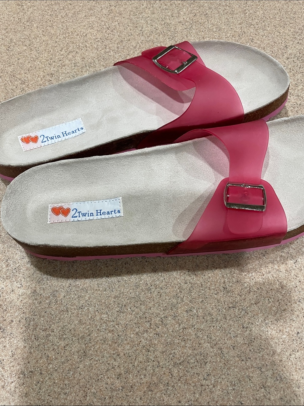 2Twin Hearts Pink Sandals. Size 10 New